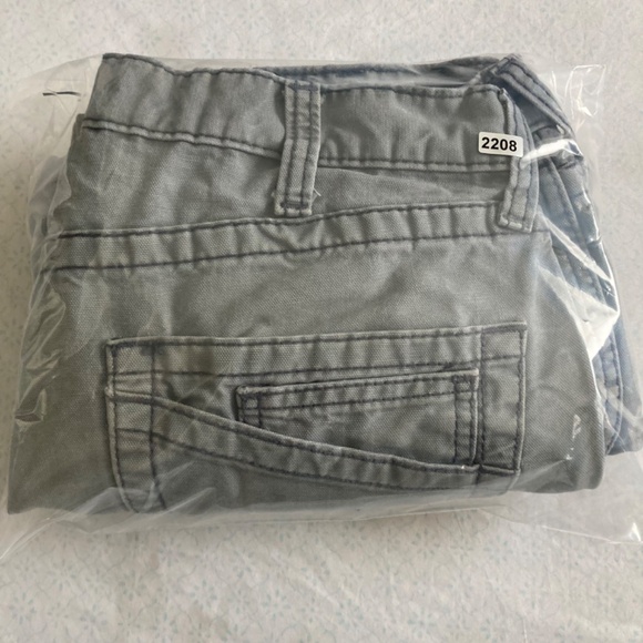 Ariat FR men’s bootcut pants with flaws - Picture 10 of 10